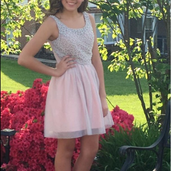 ‘Just for Me’ Baby Pink w/ pearls dress size 3 - Picture 3 of 4